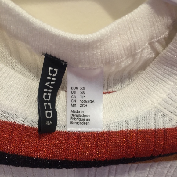 H&M Divided Short Sleeve Sweater Top - Picture 3 of 5